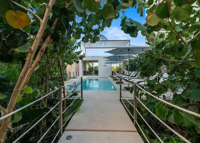 Escape Access 7 Pools With Ocean View Club * Akumal